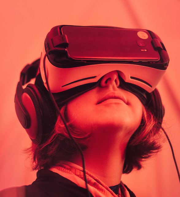 Seeing Jesus is Seeing Love in 3-D